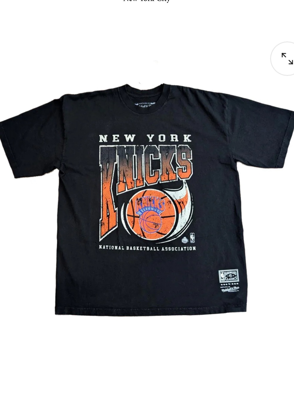 NWOT Mitchell & Ness Mens New York Knicks NBA Ball Out Tee Shirt